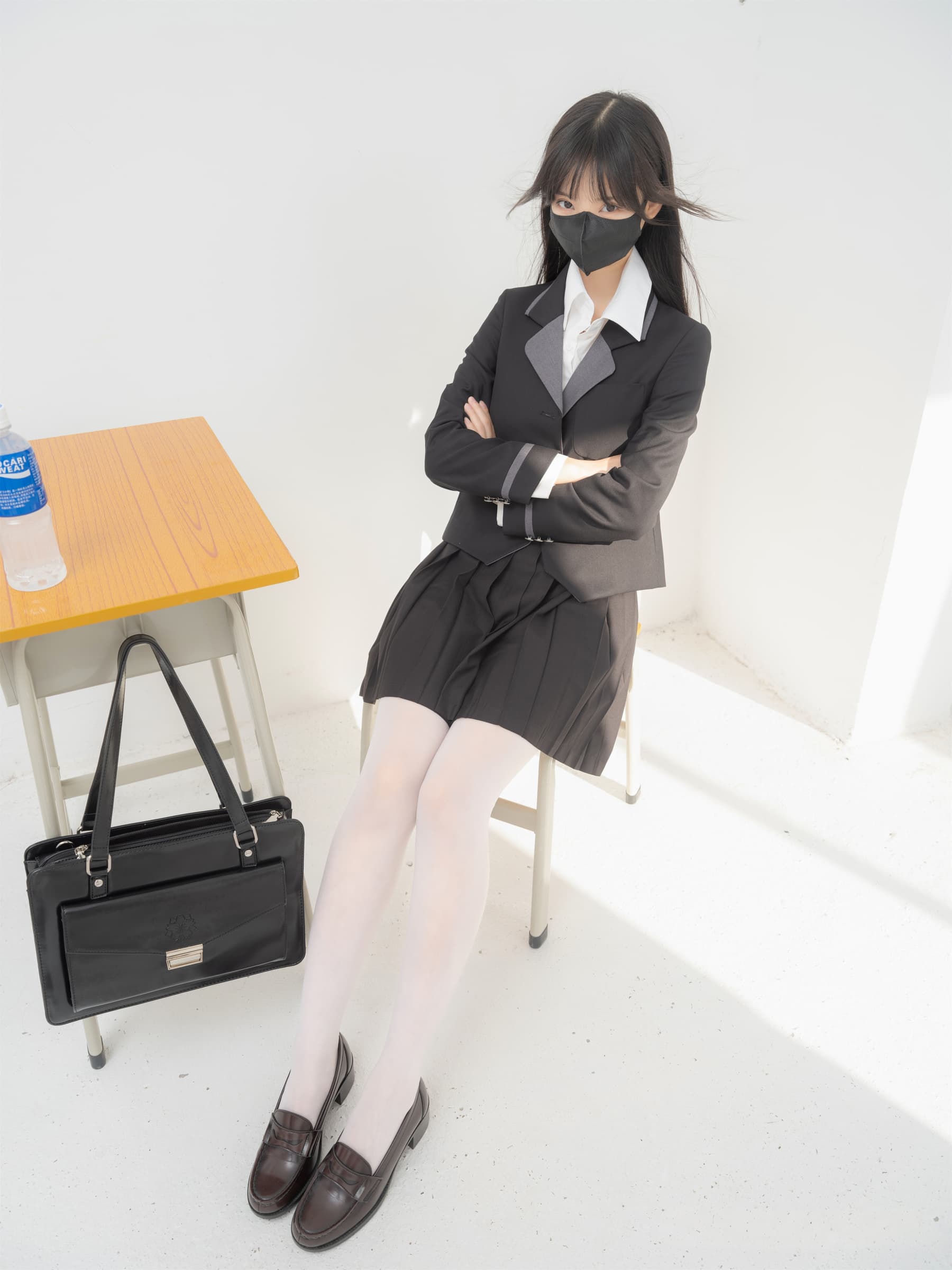 见希 职员 – [紧急企划] - 喵图录
