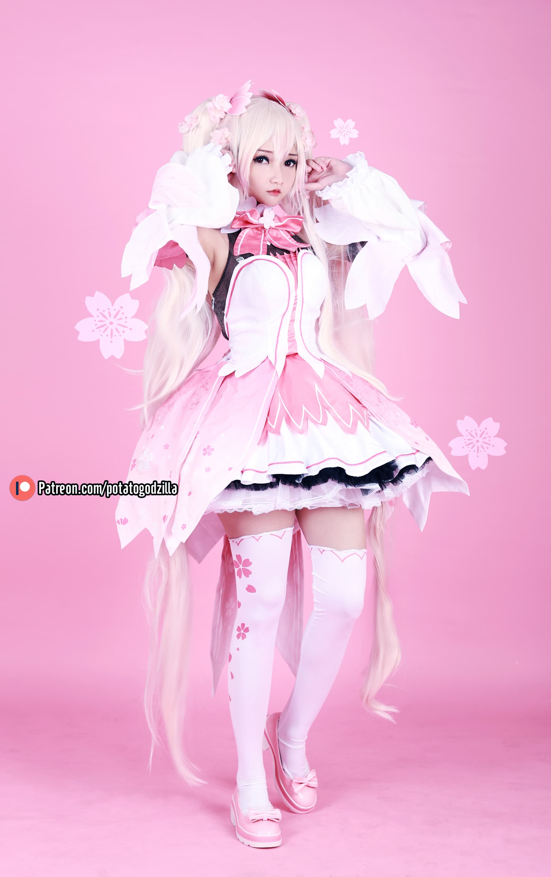 NO.023 Sakura Miku – [Potato Godzilla] - 喵图录