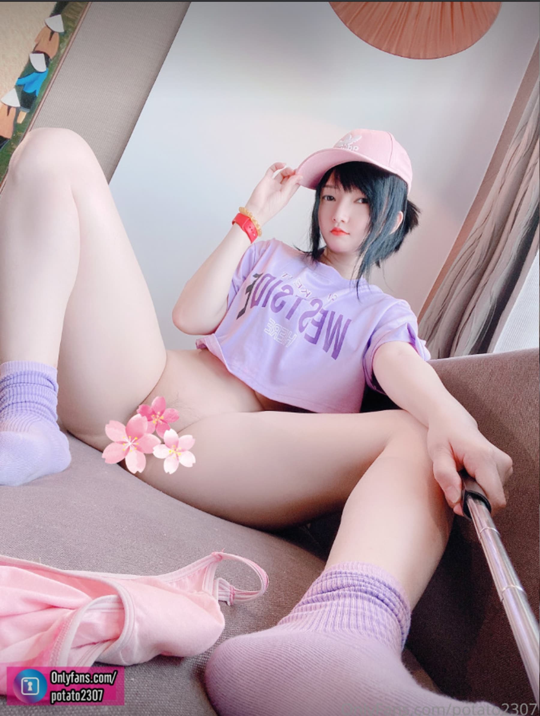 NO.032 Casual Selfie – [Potato Godzilla] - 喵图录