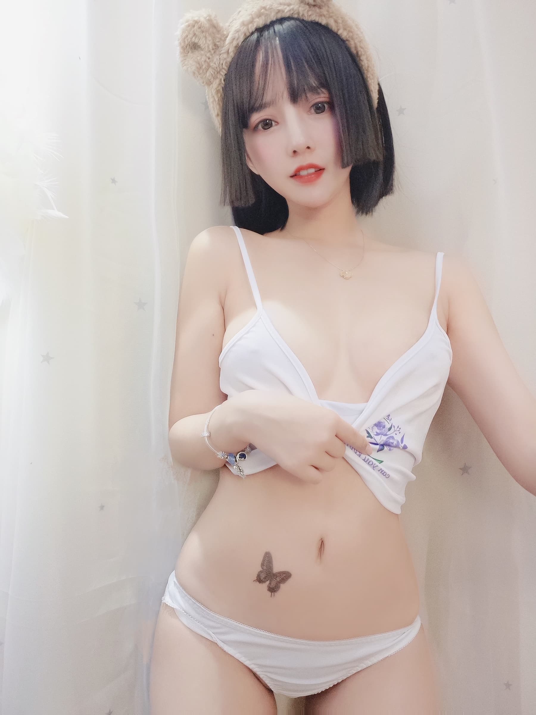 NO.043 白色吊带 – [过期米线线喵] - 喵图录