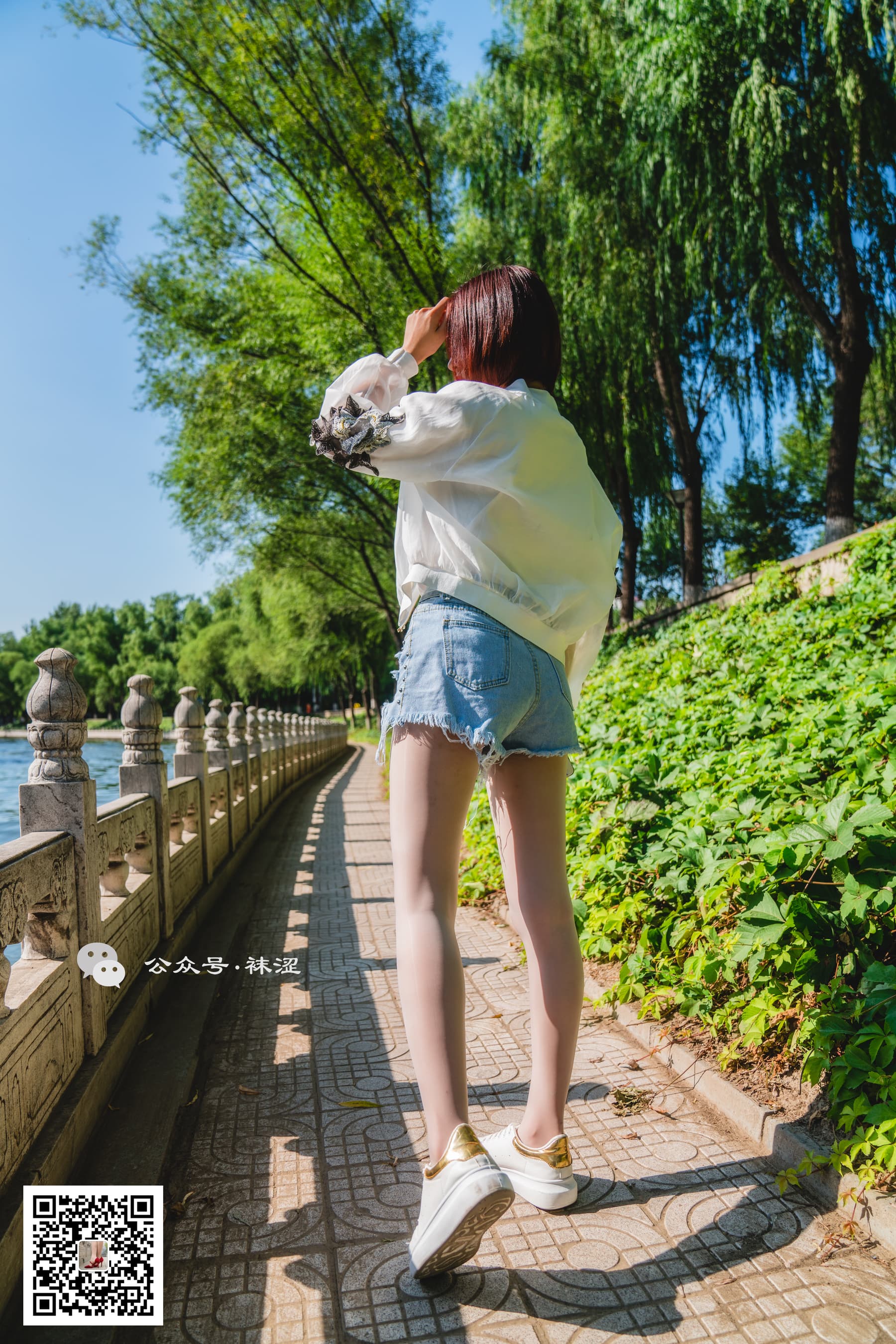 NO.060 当穿白丝的妹子遇到大叔 – [袜涩] - 喵图录