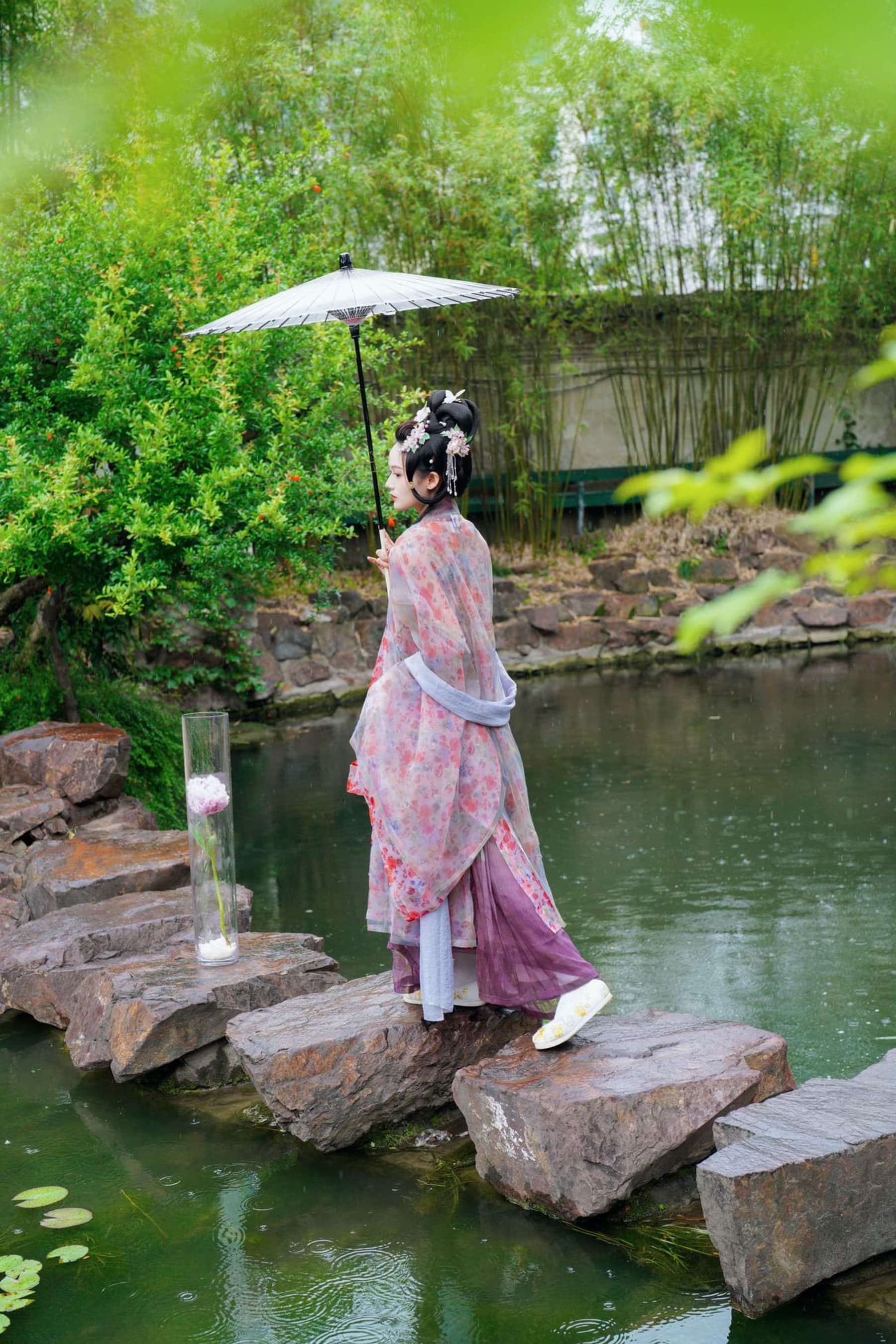 NO.150 天青色等烟雨 – [兔子Zzz不吃胡萝卜] - 喵图录