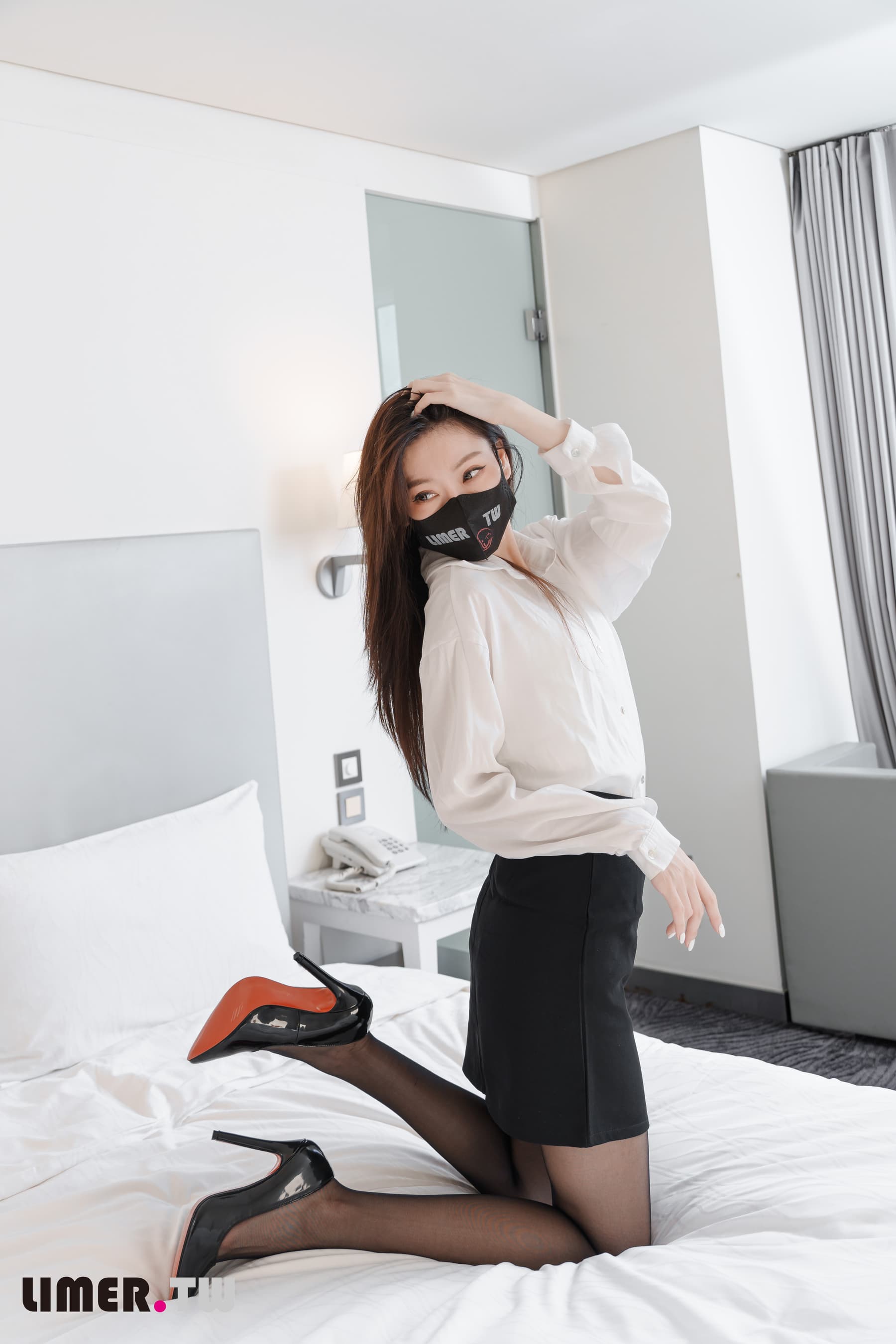 NO.068 語葳女神 Jaly完美长腿 黑丝 OL诱惑 – [Limerence] - 喵图录