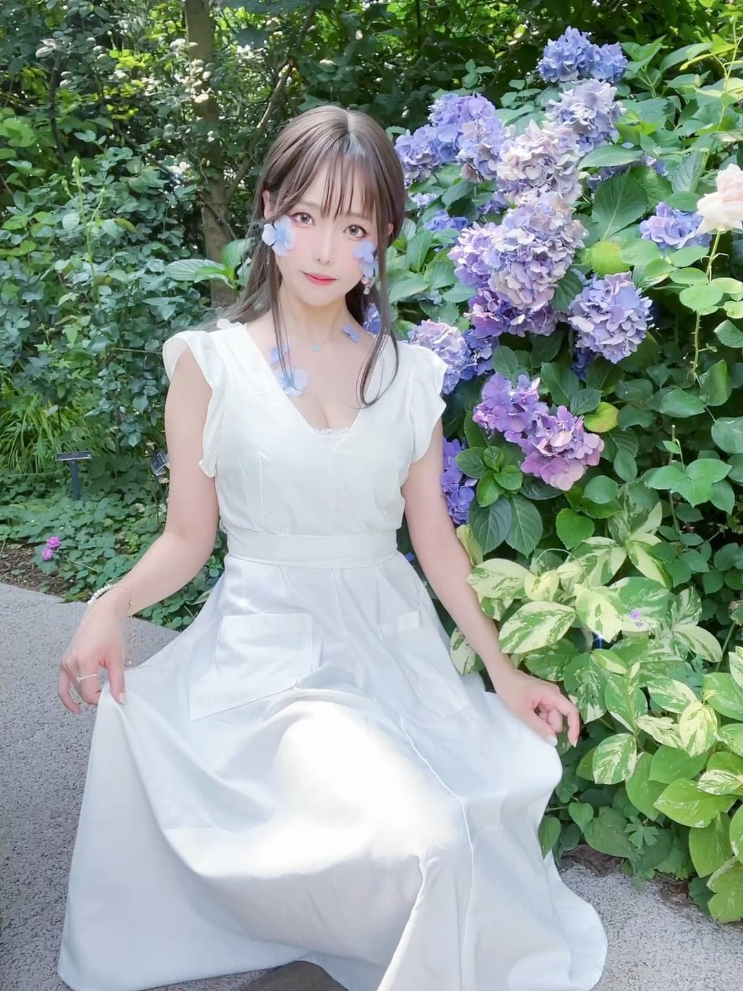 NO.180 Rainy Season 雨季繡球花 – [ElyEE子] - 喵图录