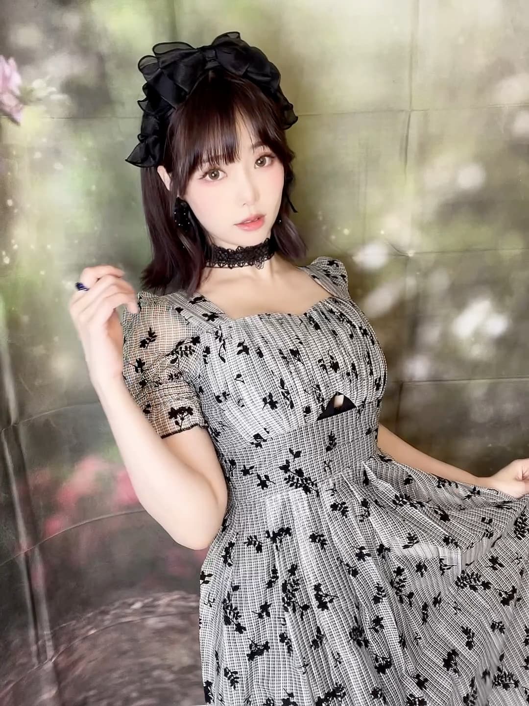 NO.186 Roses After the Rain 雨後玫瑰 – [ElyEE子] - 喵图录