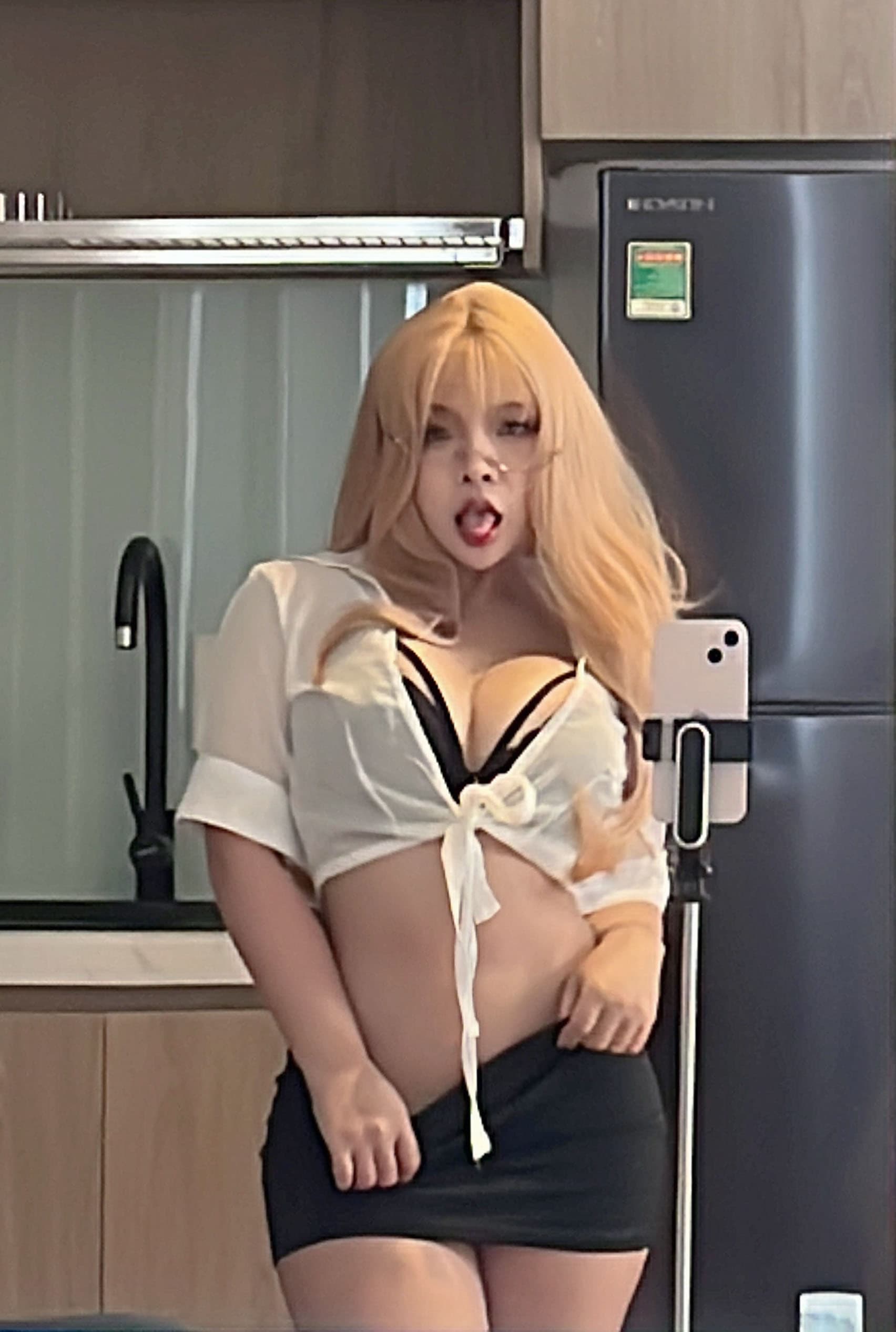 NO.048 Blondie Office Lady ~ – [Sayo Momo] - 喵图录