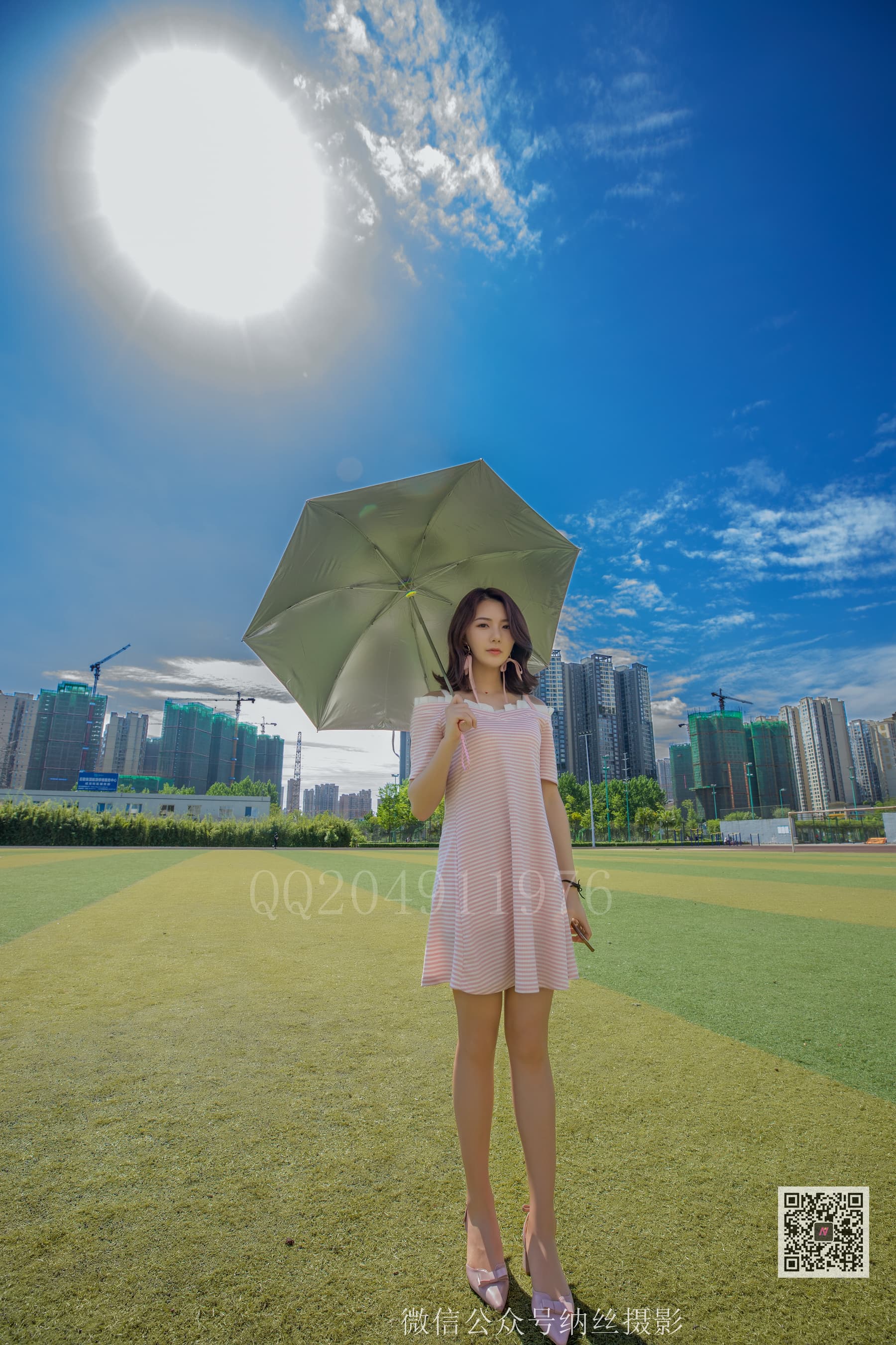 NO.131 兔子 美腿丝袜 – [纳丝摄影] - 喵图录
