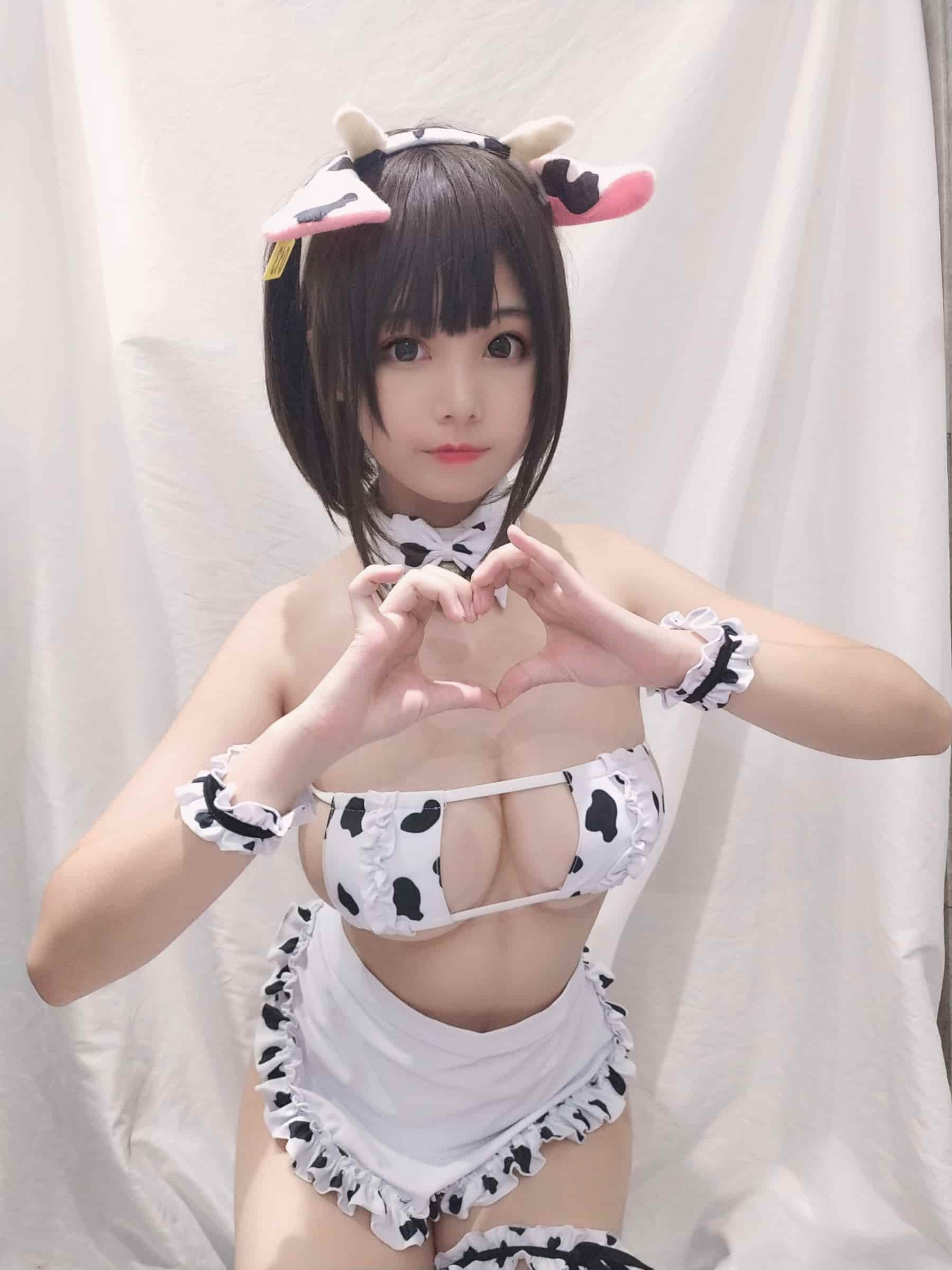 NO.025 小奶牛自拍版女仆 – [蜜汁猫裘] - 喵图录