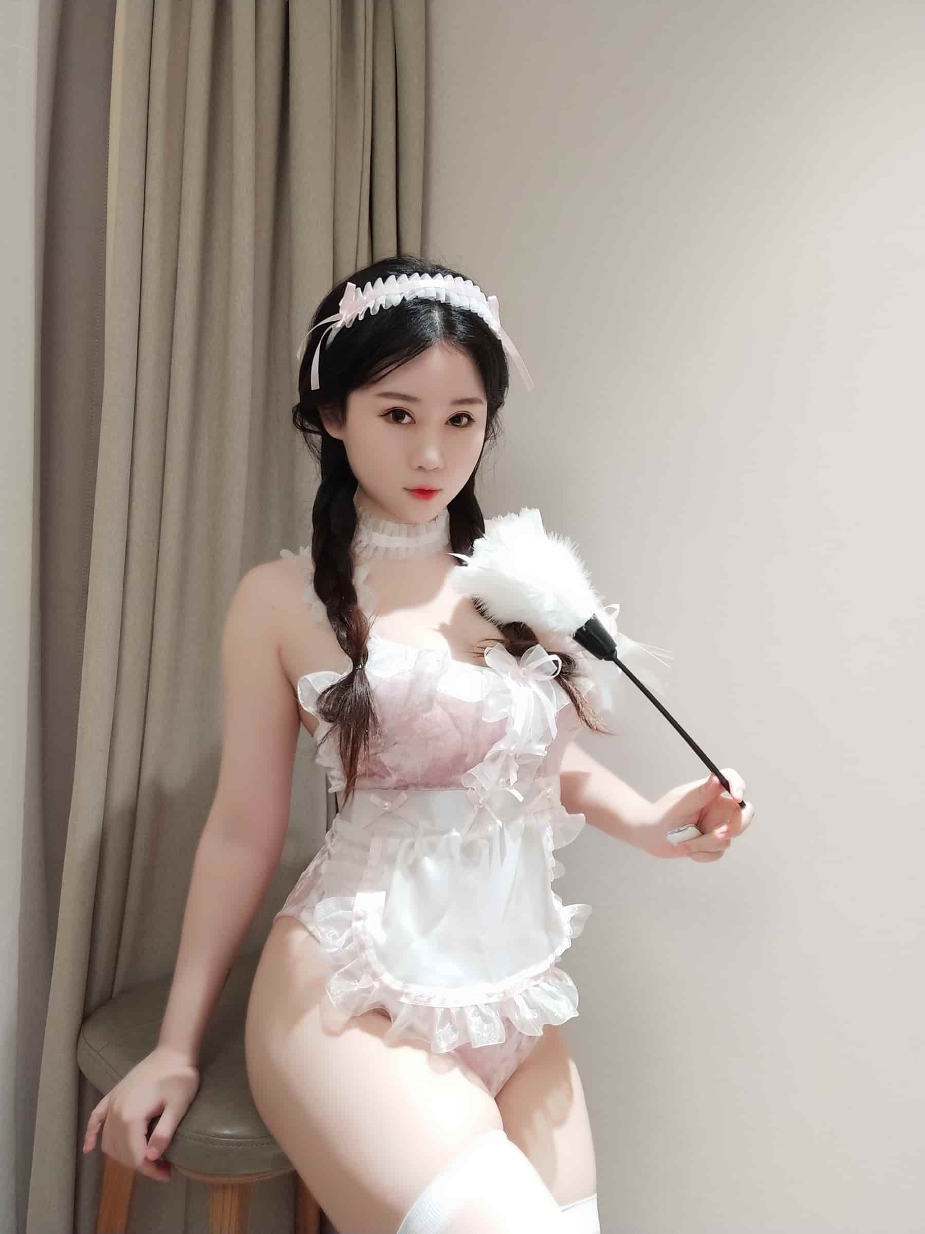 NO.032 冬季女友 – [是依酱吖] - 喵图录