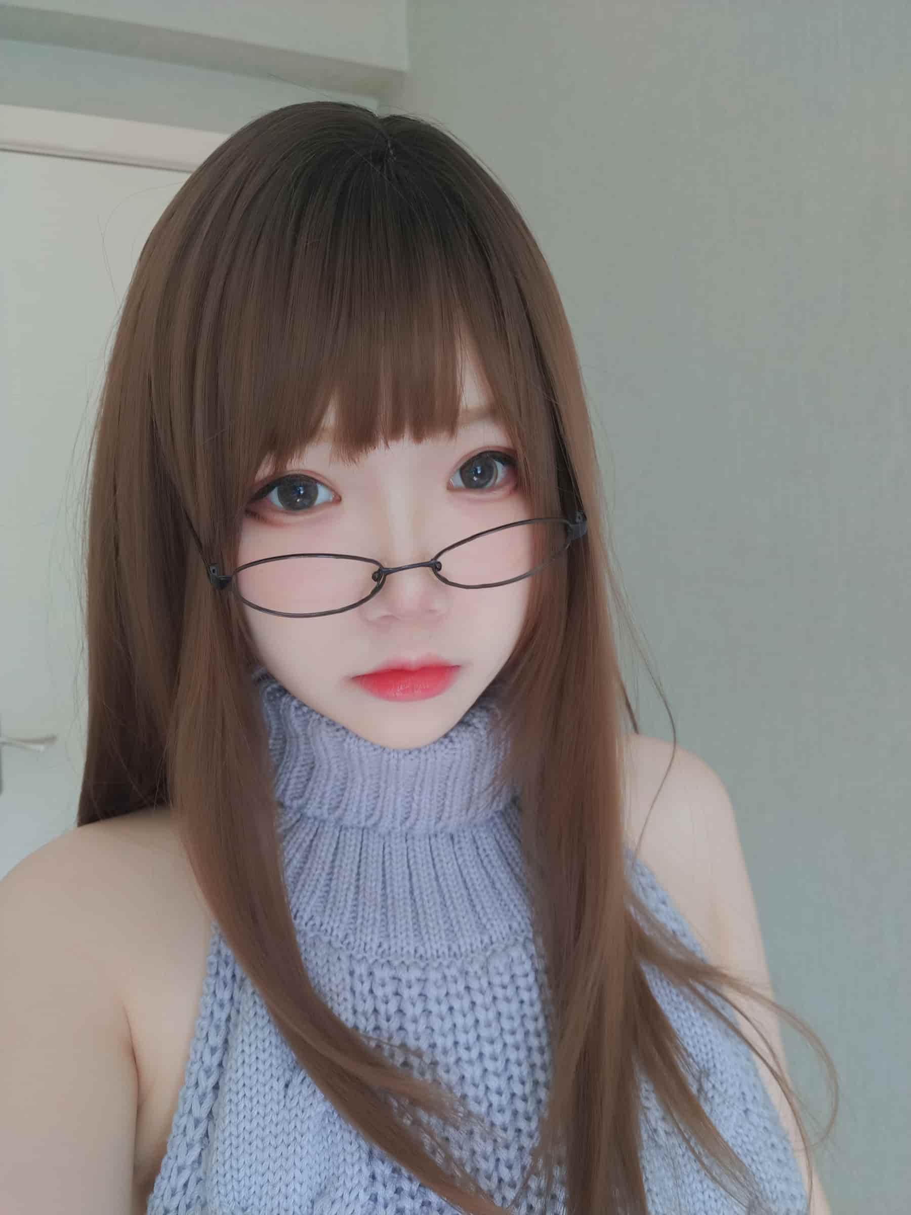 NO.022 自摄Vol.23 黑丝露背毛衣 – [雪晴Astar ] - 喵图录