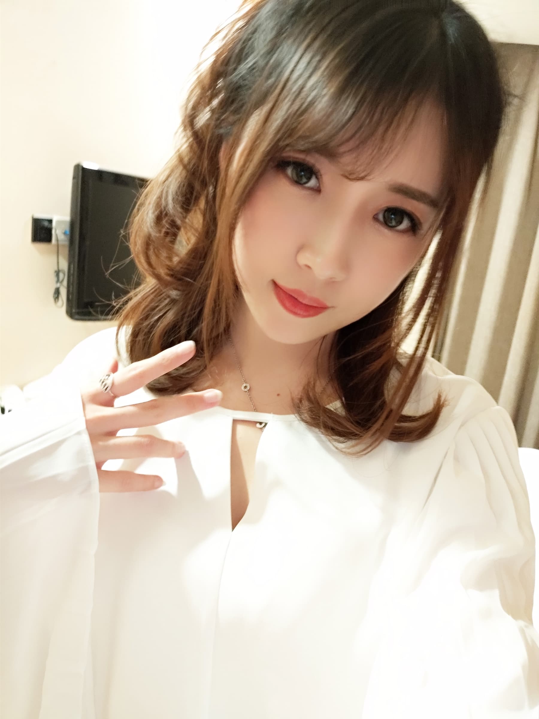 NO.001 OL风肤色连裤袜 – [小女巫露娜] - 喵图录