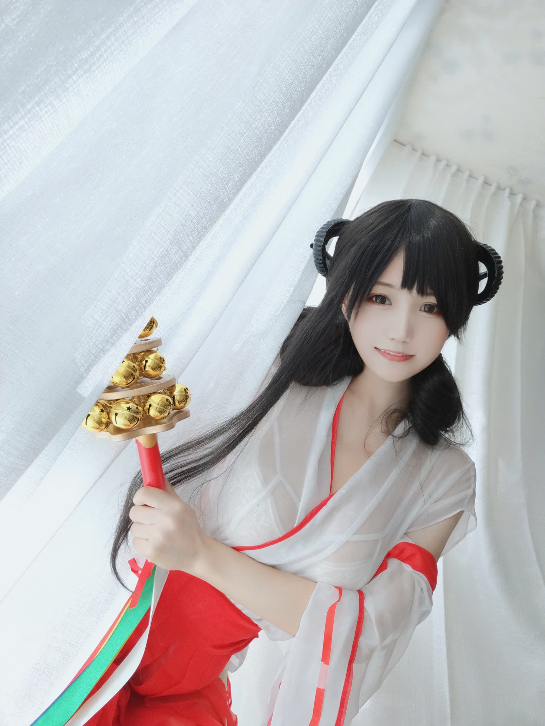 NO.008 有点不对劲的巫女 – [小仓千代w] - 喵图录