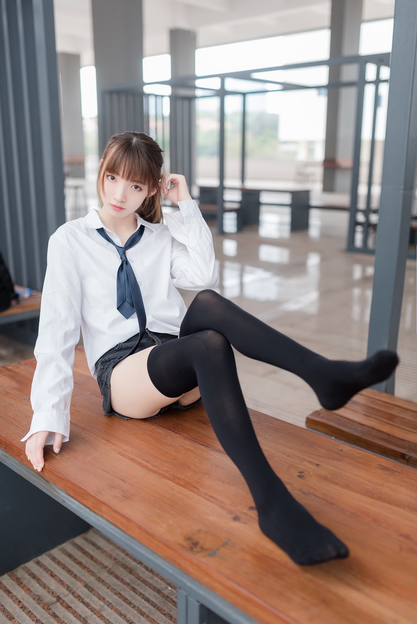NO.004 短裤的绝对领域 – [祖木子] - 喵图录