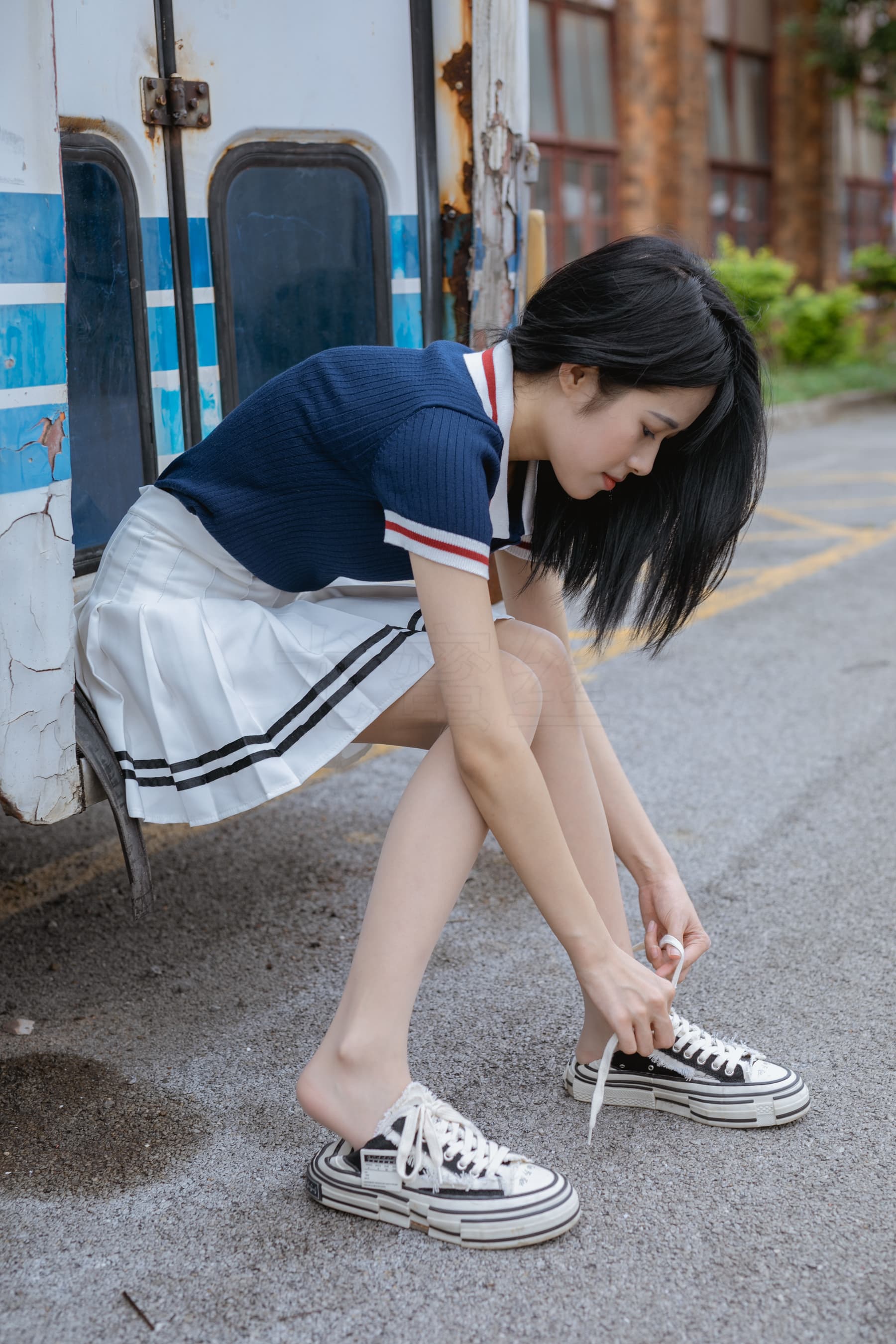 穿搭写真 NO.048 – [尤蜜丝] - 喵图录