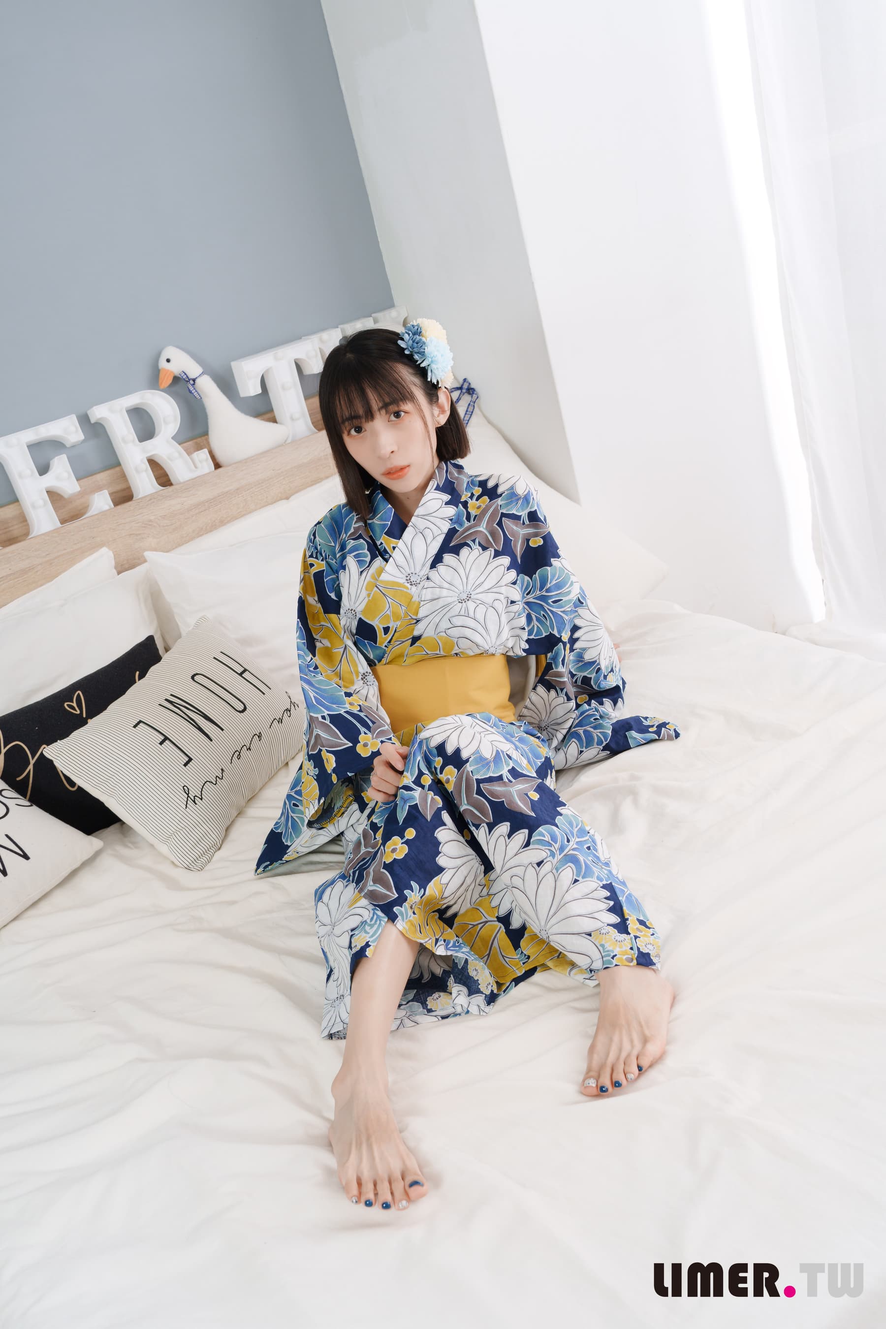 NO.046 子子 超敏感脚脚初次被TK – [Limerence] - 喵图录