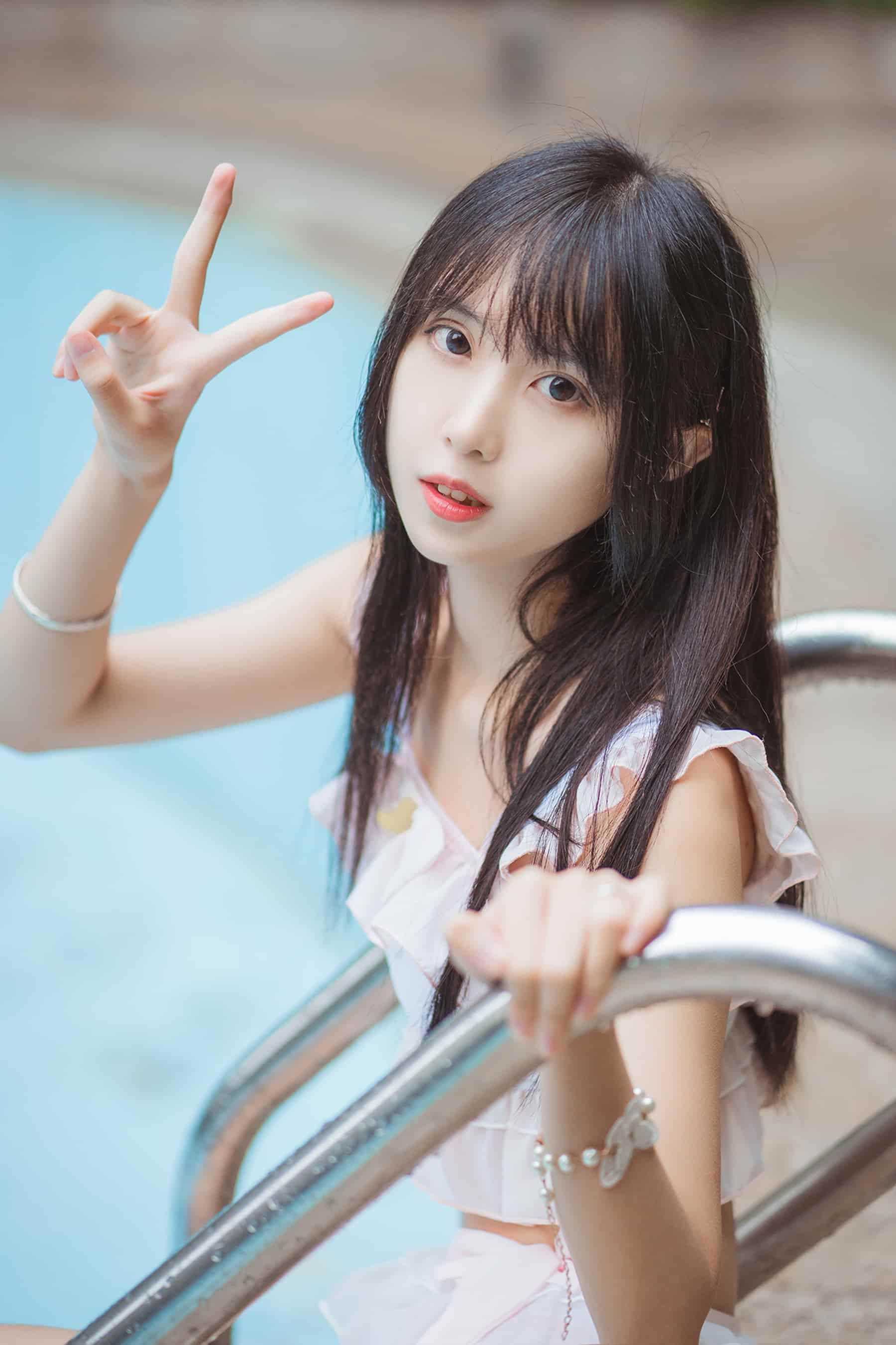 NO.088 泳池里的少女 – [风之领域] - 喵图录