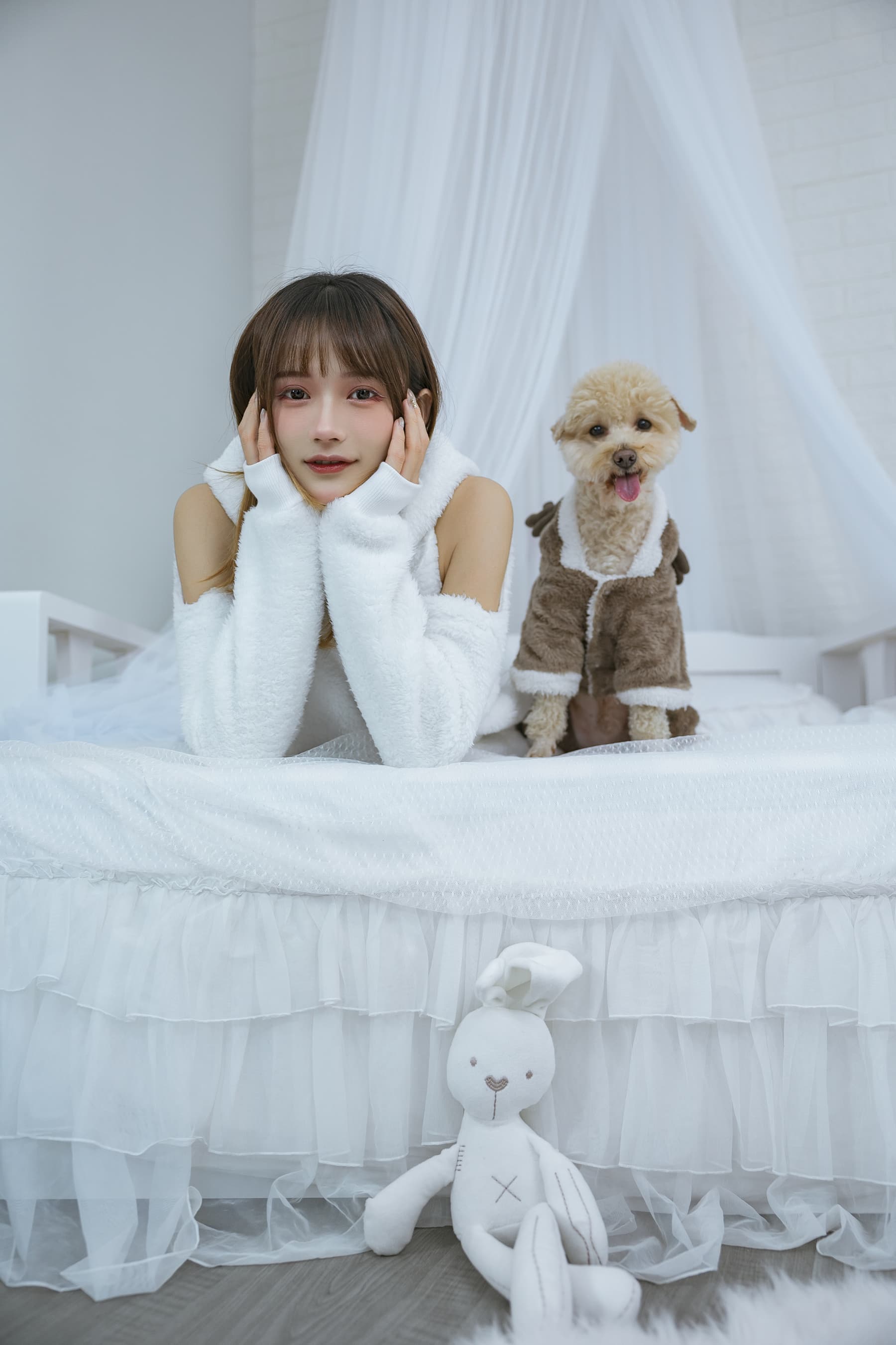 NO.108 温馨少女与宠物们 – [兔子Zzz不吃胡萝卜] - 喵图录
