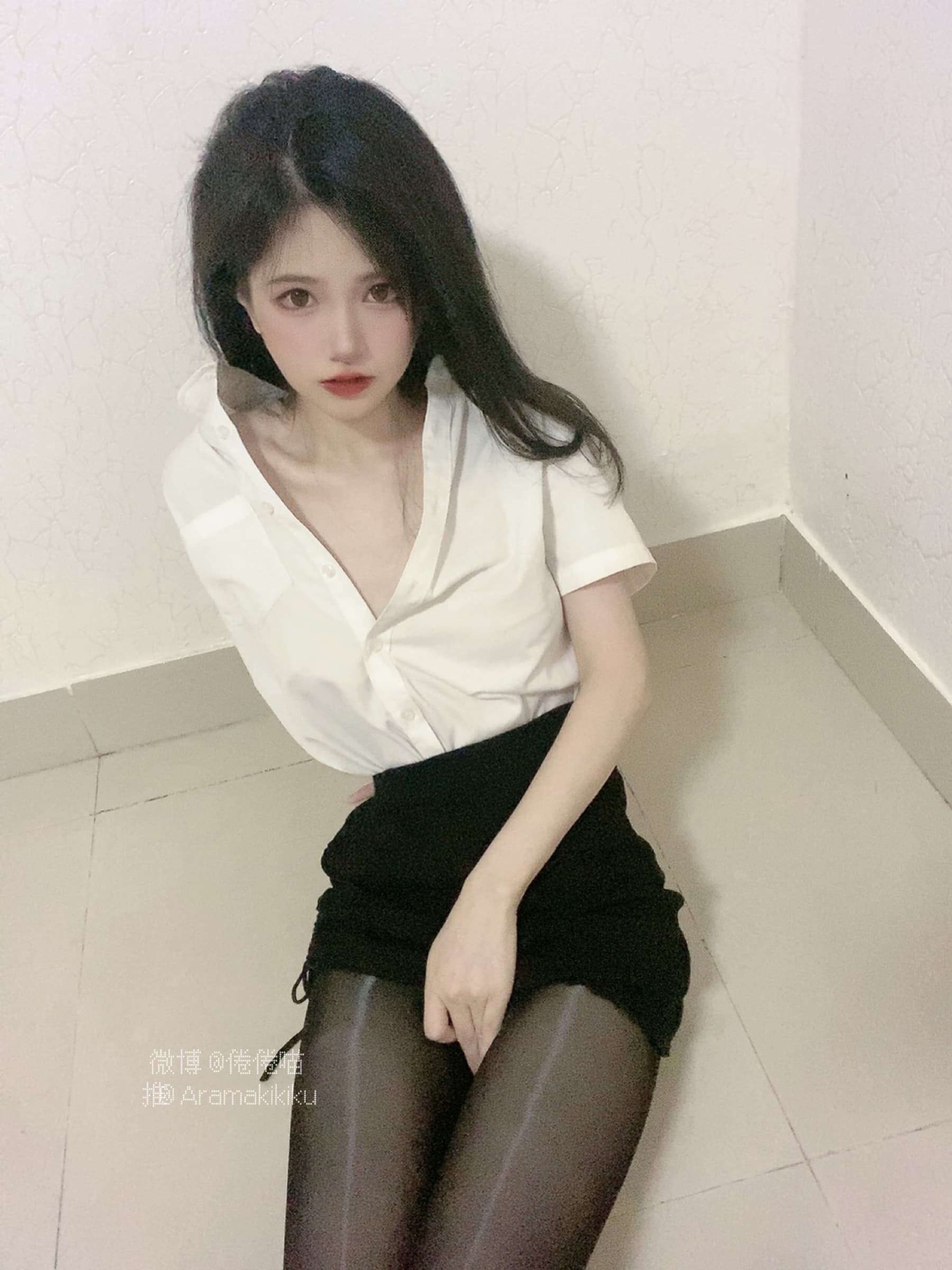 NO.011 女同事 – [倦倦喵] - 喵图录