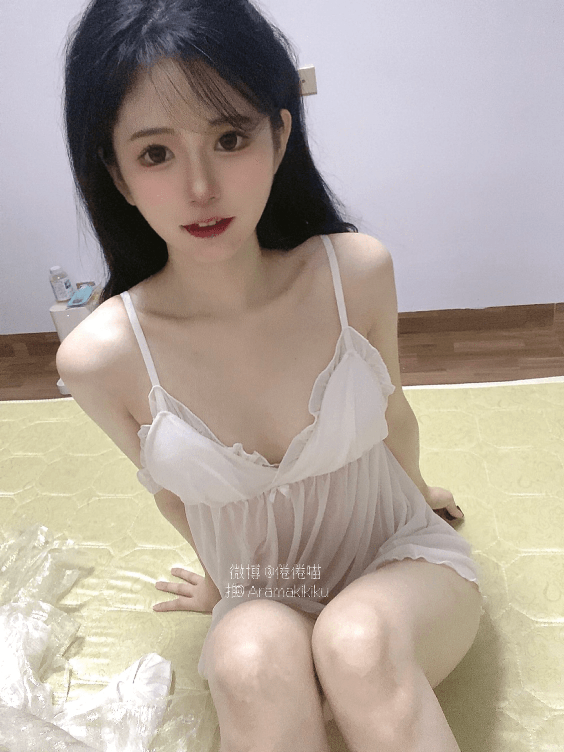 NO.003 白睡衣 – [倦倦喵] - 喵图录